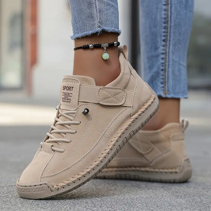 Sneaker da uomo per il tempo libero con design moderno e alto comfort per uso quotidiano e professionale