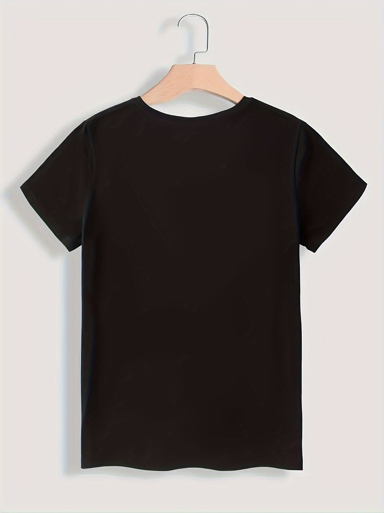 Dame statement T-skjorte med tekst og avslappede jeansshorts – Morsomt sommerantrekk, casual stil