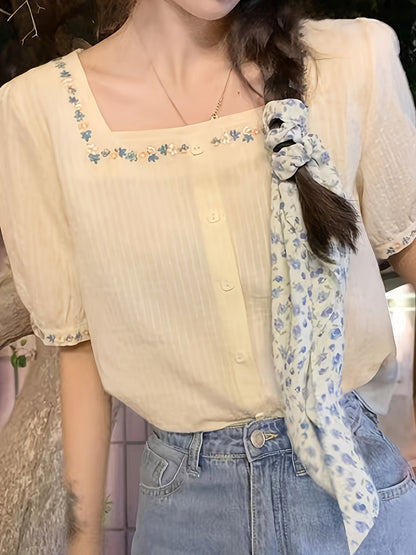 Damen Bluse mit Stickerei und quadratischem Ausschnitt – Eleganter Sommer-Look, Freizeit & Alltag