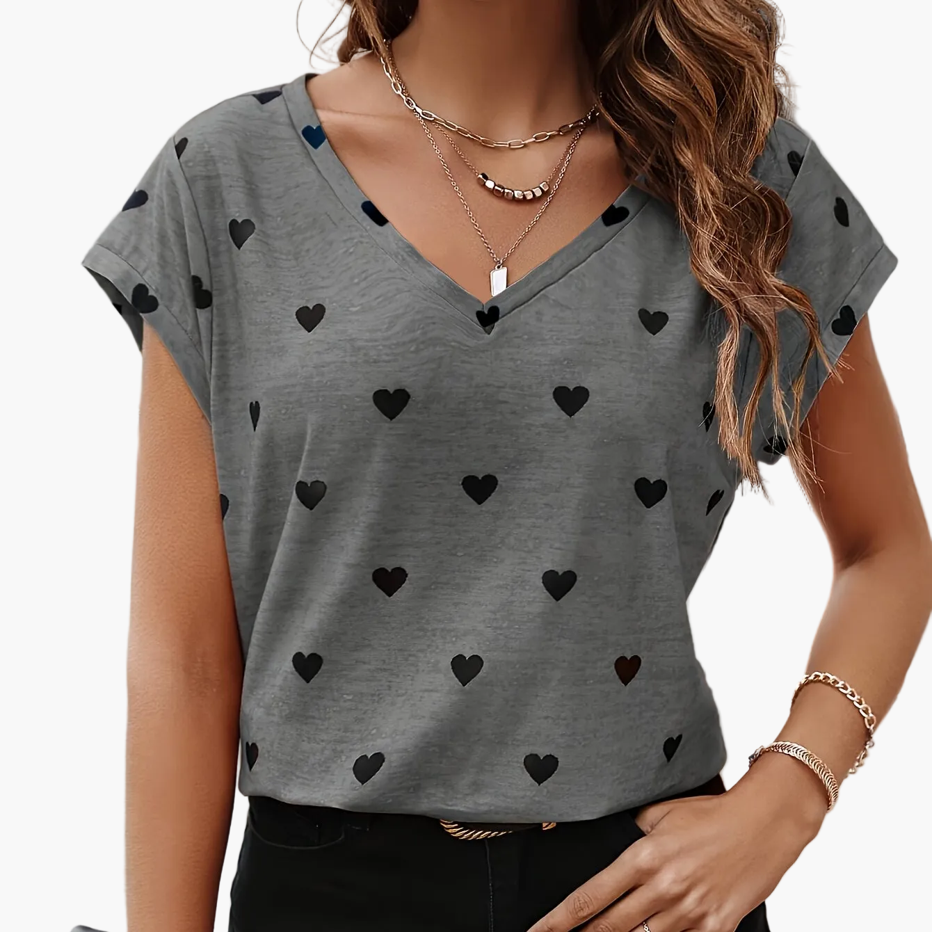 T-shirt élégant pour femme à motif cœur avec col en V – mode estivale décontractée