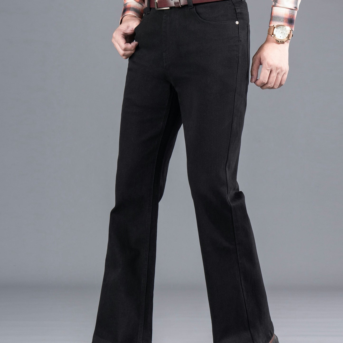 Herren Schwarze Ausgestellte Hose mit hohem Bund