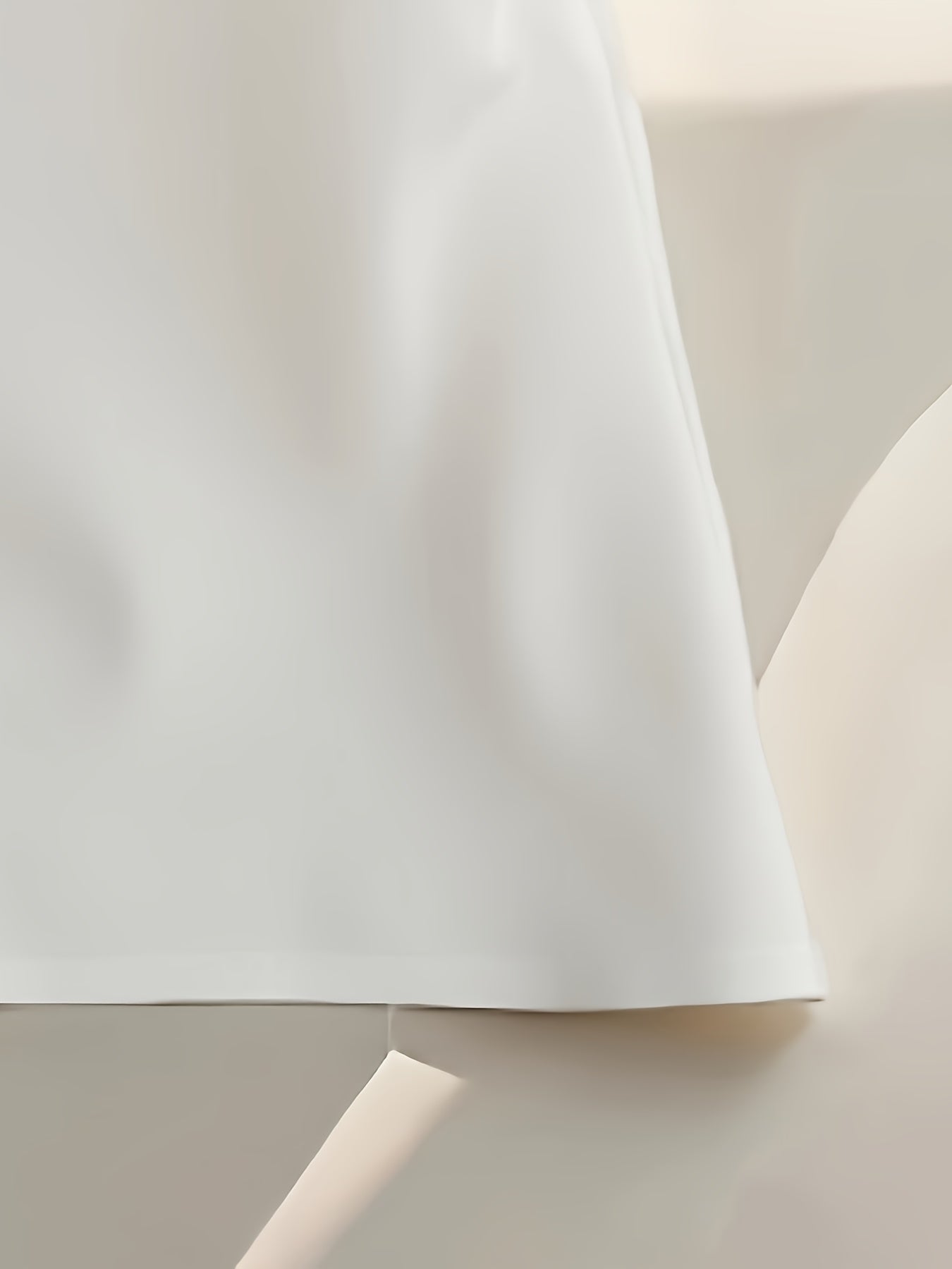 Blusa de mujer con lazo y manga corta – Estilo elegante y femenino para oficina y tiempo libre
