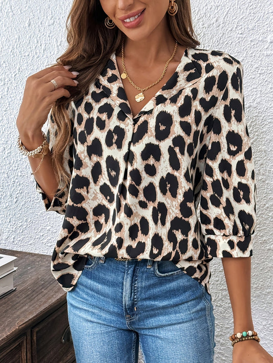 Damebluse i elegant leopardmønster – Moteriktig skjortebluse for hverdag og kontor