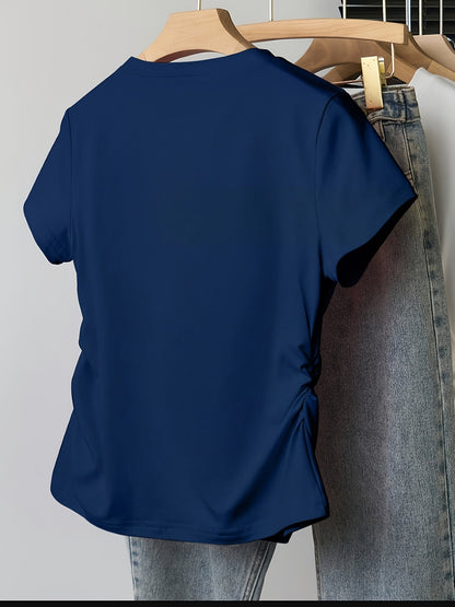 Camiseta para mujer con estampado de corazón y corte moderno – Ideal para día a día y ocio