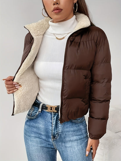 Chaqueta acolchada corta de mujer con forro de borreguito negra