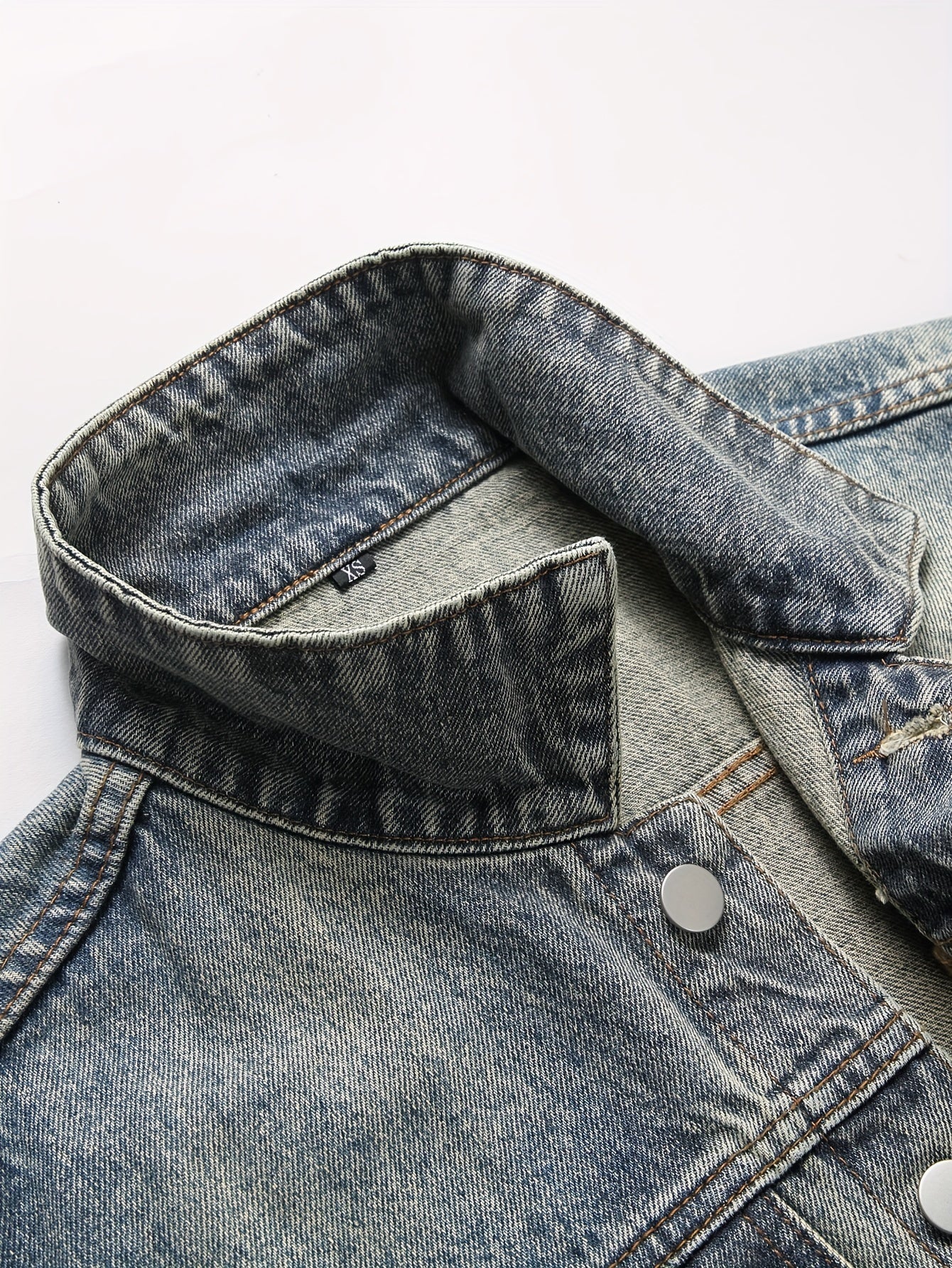 Gilet di jeans da uomo blu senza maniche effetto distressed