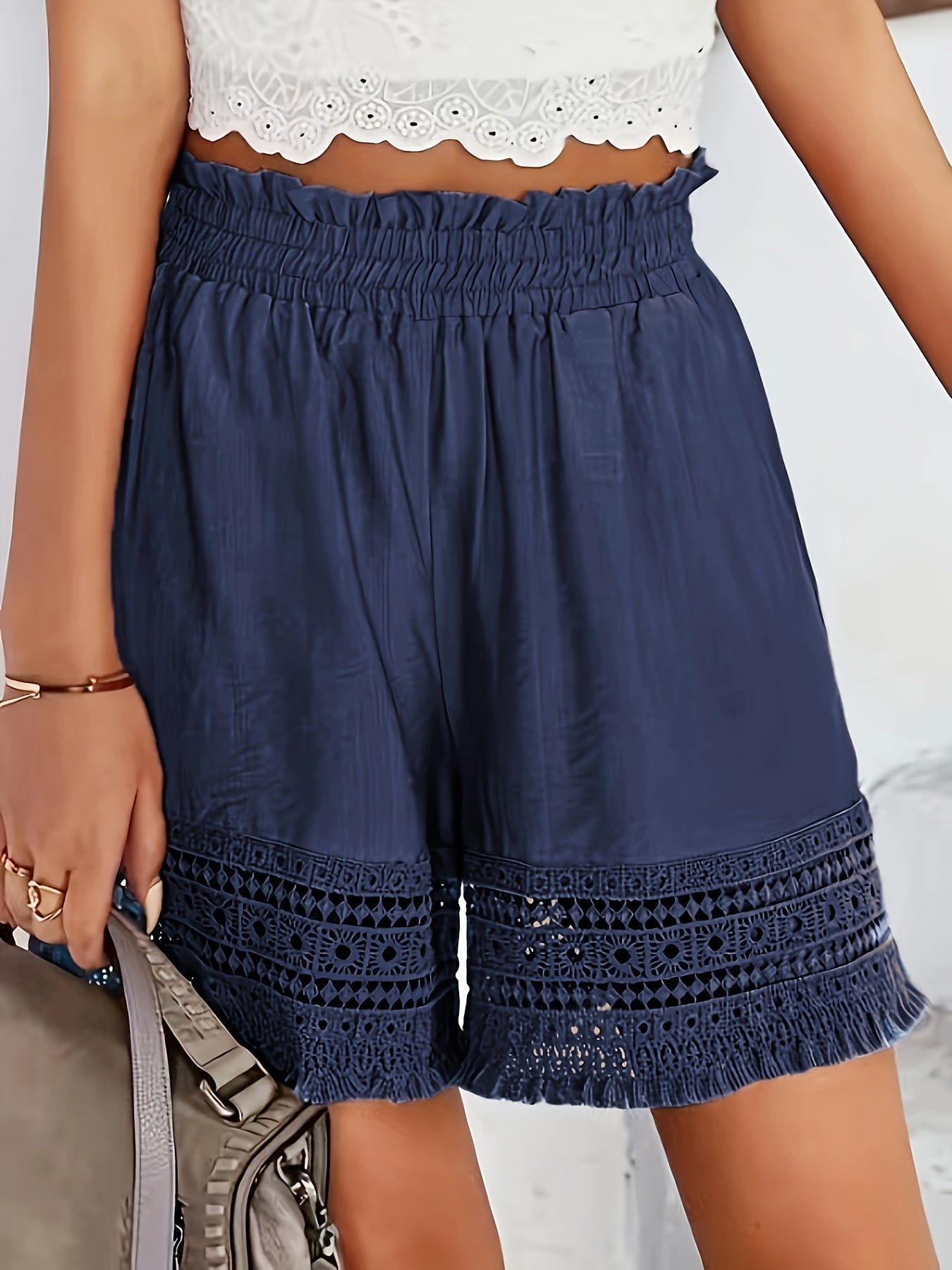 Dame sommershorts med heklet blonde – fritid og ferie, normal passform
