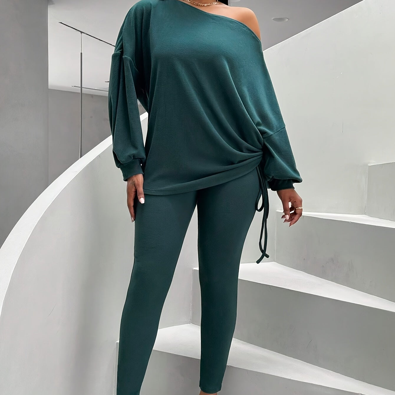 Damen Loungewear Set mit Off-Shoulder Oberteil und Leggings Dunkelgrün