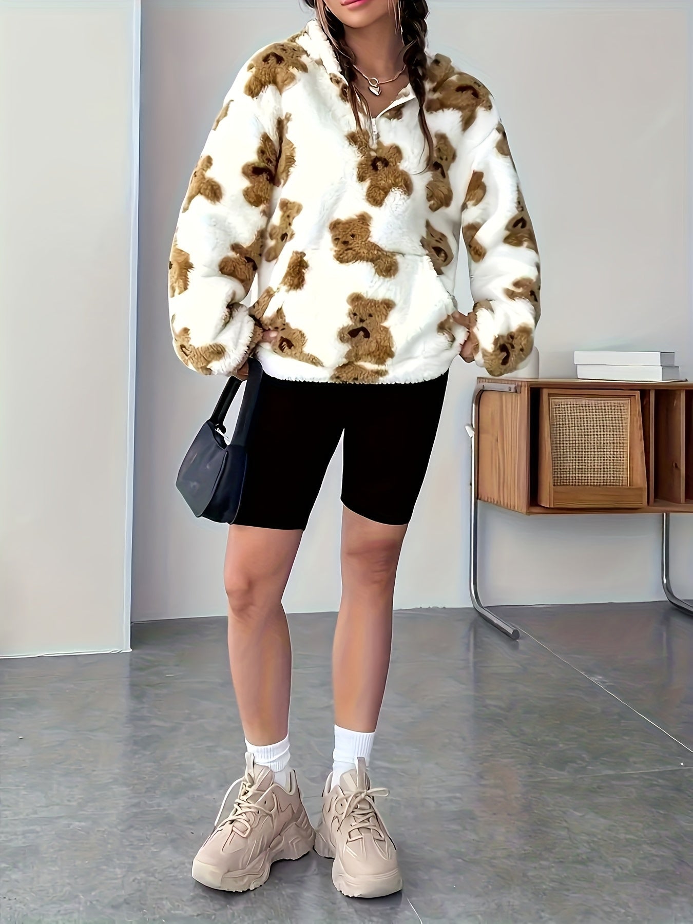Sudadera con capucha de osito de peluche, blanca con estampado marrón