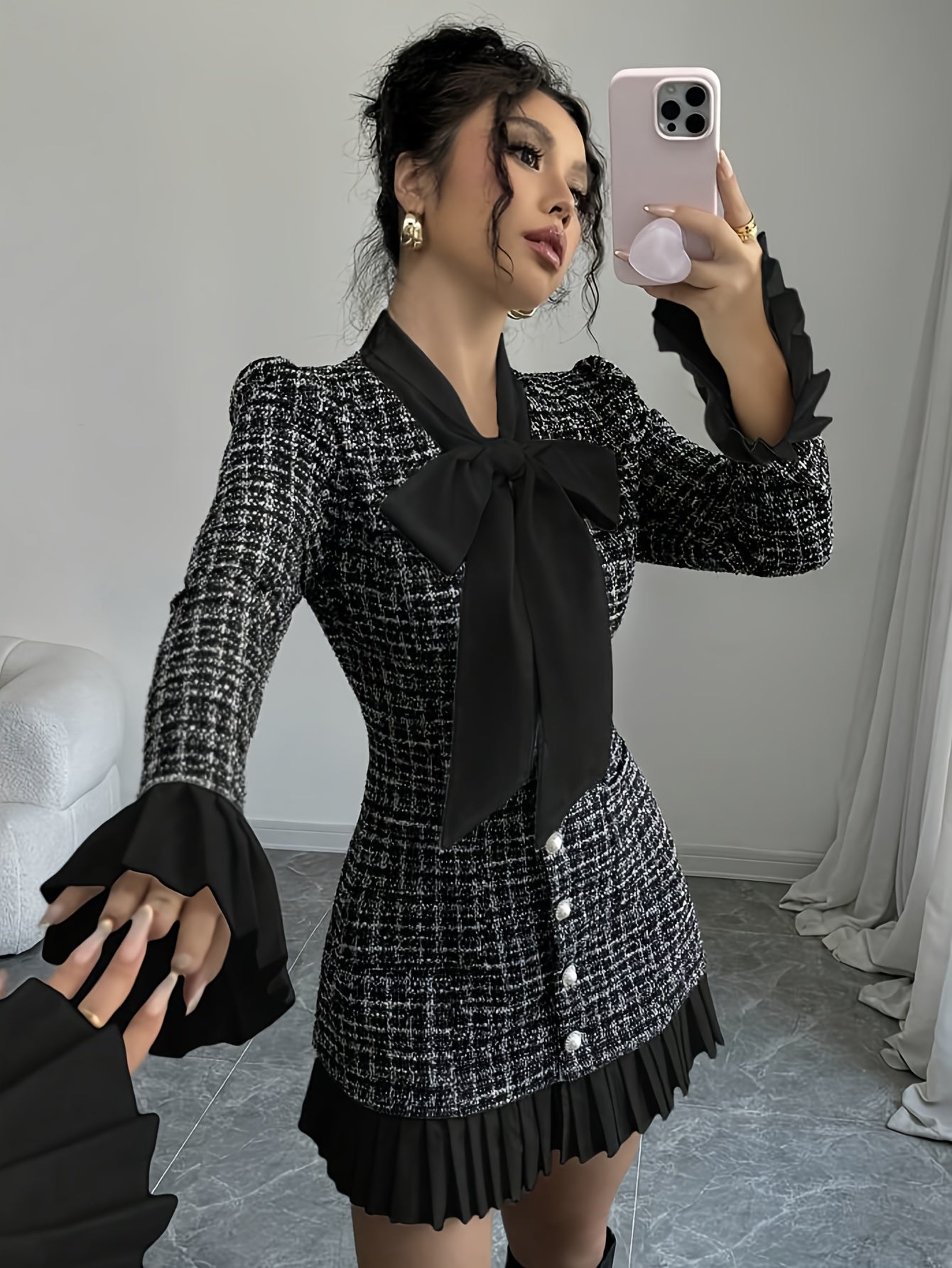 Tweed Minikleid mit Schleife und Rüschen Ärmeln Schwarz-Weiß