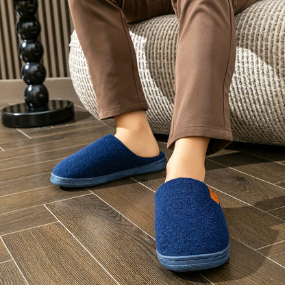 Gezellige pantoffels, zachte en pluizige warme slippers met comfort