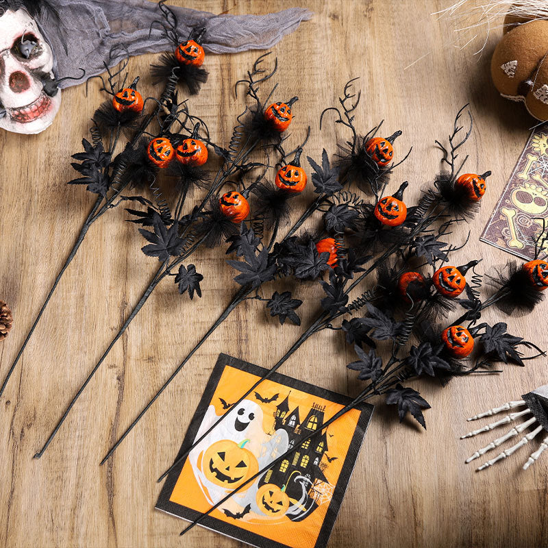 Rami decorativi con zucche di Halloween per decorazioni spaventose di festa e tavolo