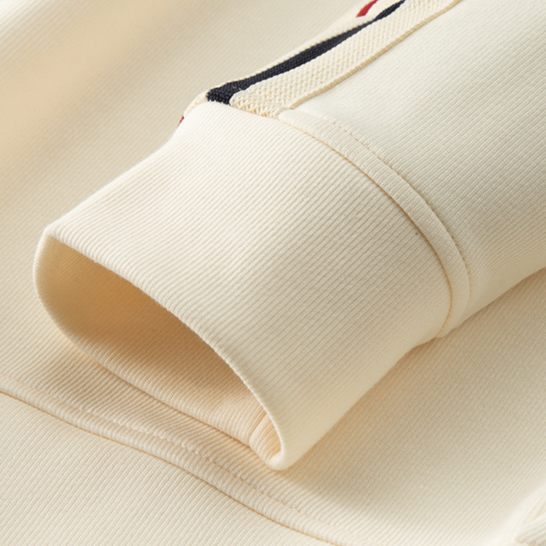 Męski dres nowoczesny sportowy na co dzień – stylowy komplet treningowy z półzamkiem i komfortem