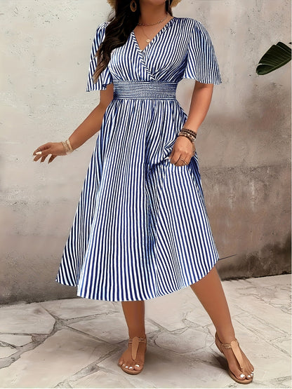 Robe midi élégante rayée pour femme avec décolleté en V et taille froncée – Parfaite pour le quotidien et les occasions spéciales