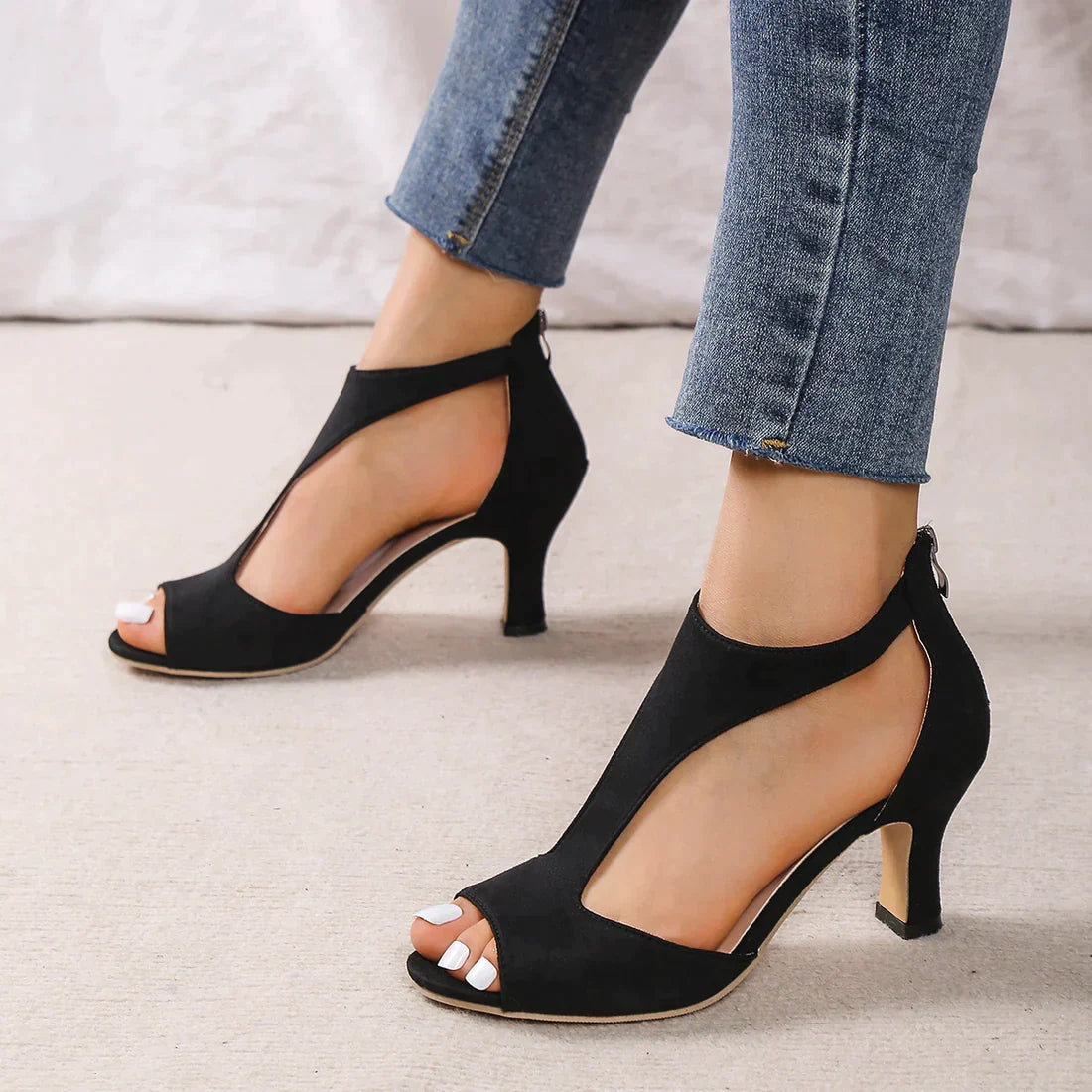 Damen Sandalette mit Absatz – Elegante T-Strap High Heels für festliche Anlässe und Alltag