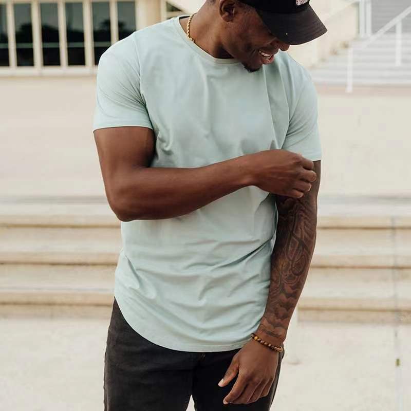 Walter – Slim fit sport T-shirt med rundad fåll