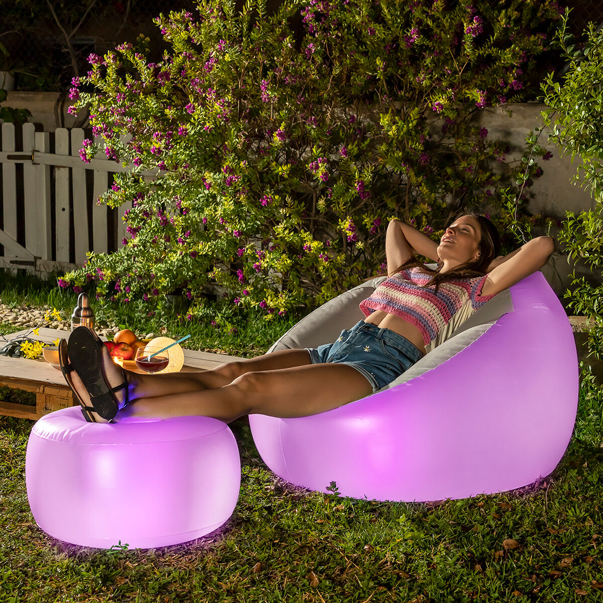 Opblaasbare fauteuil met RGB LED-verlichting en afstandsbediening, 99x64x104 cm