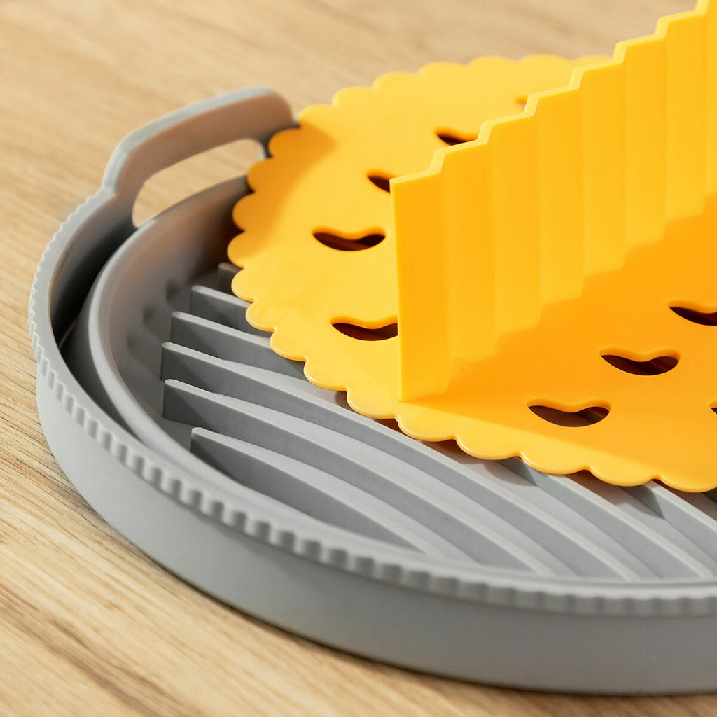 Opvouwbaar siliconen mandje voor airfryer met tussenschot, grijs/oranje