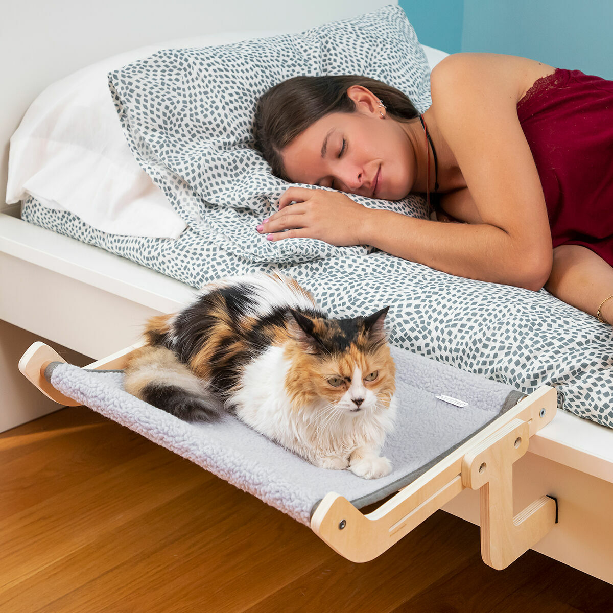 Kattenhangmat verstelbaar, hout-metalen frame, tot 20 kg, grijs/beige