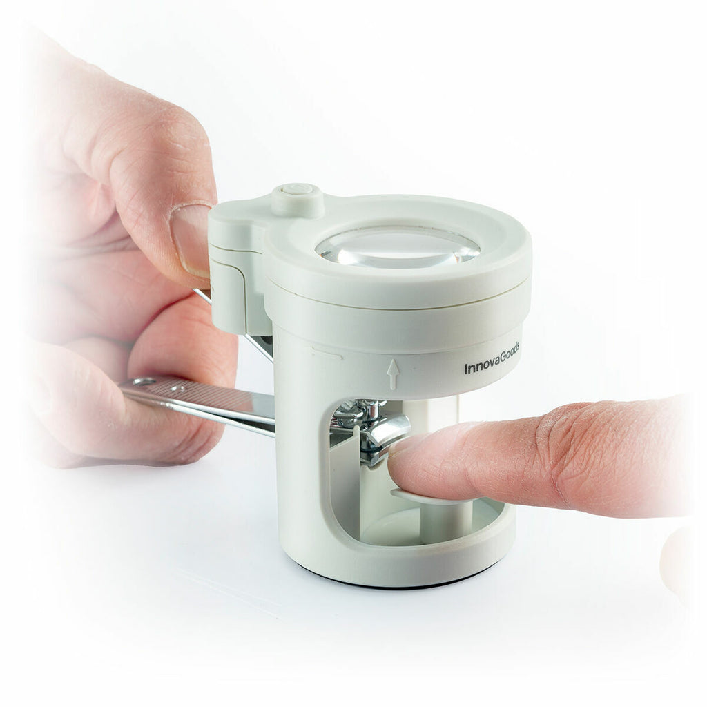 Nagelknipper met ledverlichting, vergrootglas 8x en vijl