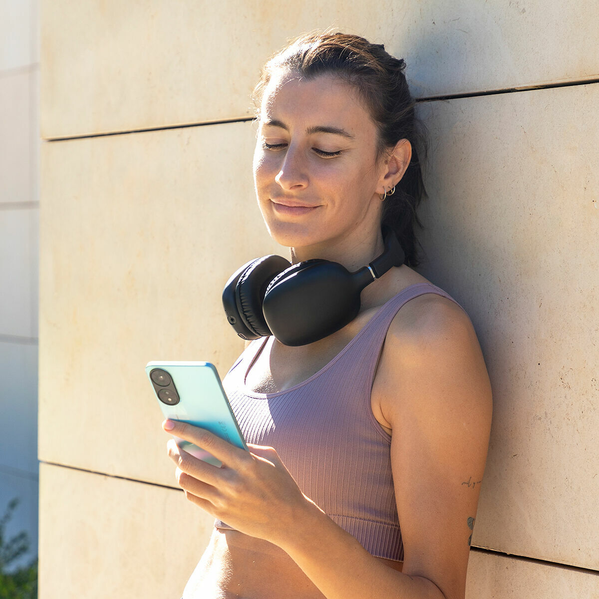Opvouwbare draadloze koptelefoon, Bluetooth 5.3, zwart, met microfoon en aux-aansluiting