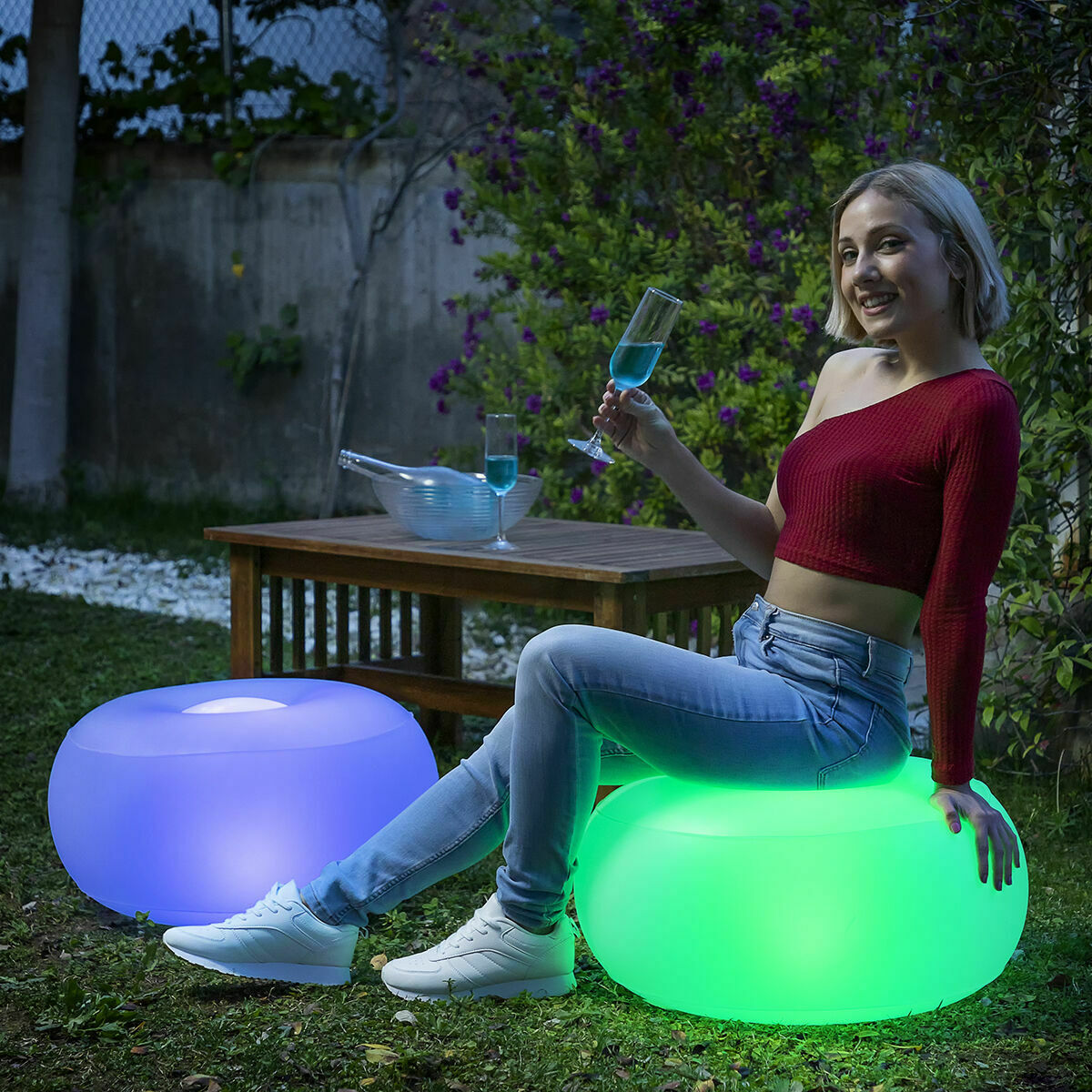 Set opblaasbare fauteuil en stoel met RGB LED-verlichting en afstandsbediening