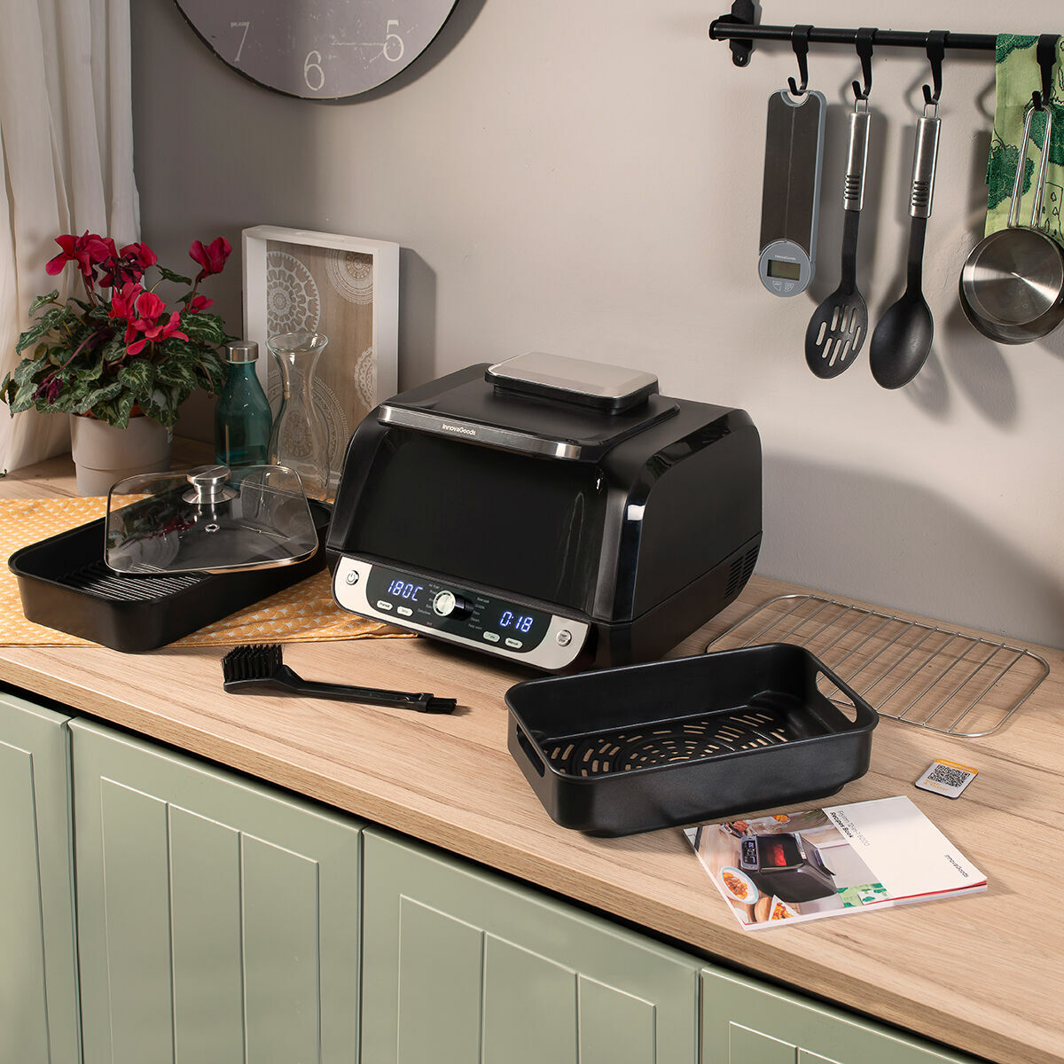 Airfryer 12-in-1 met grill, 6L, 3400W inclusief siliconen mandjes en receptenboek