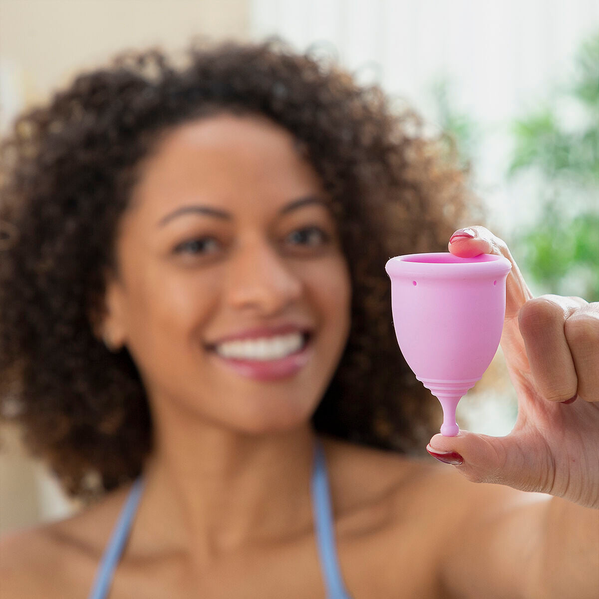 Set van 2 menstruatiecups met accessoires, maat S 20 ml en L 25 ml