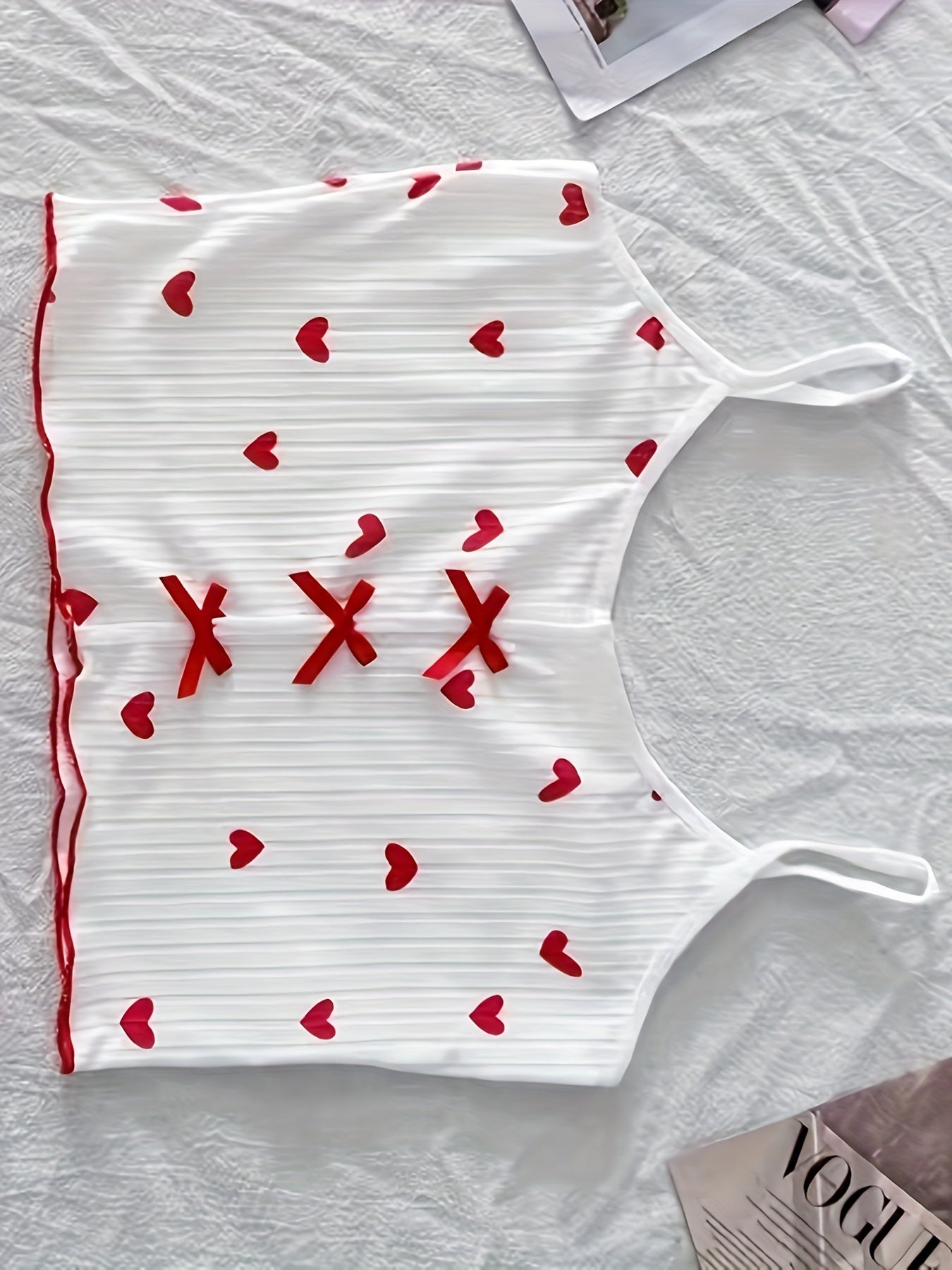 Dame pyjamasæt med hjerteprint og sløjfer – To-delt sommernatsæt, sexet stil