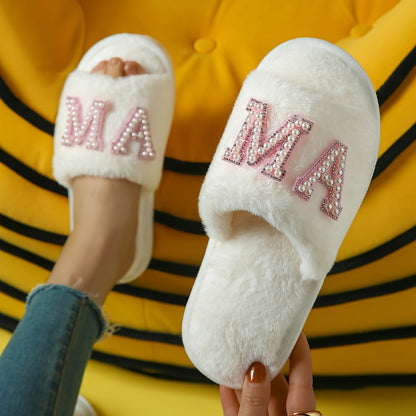 Pantofole da donna in peluche con decorazioni di perle e scritta 'MAMA' – Comode ciabatte per casa, regalo per mamme