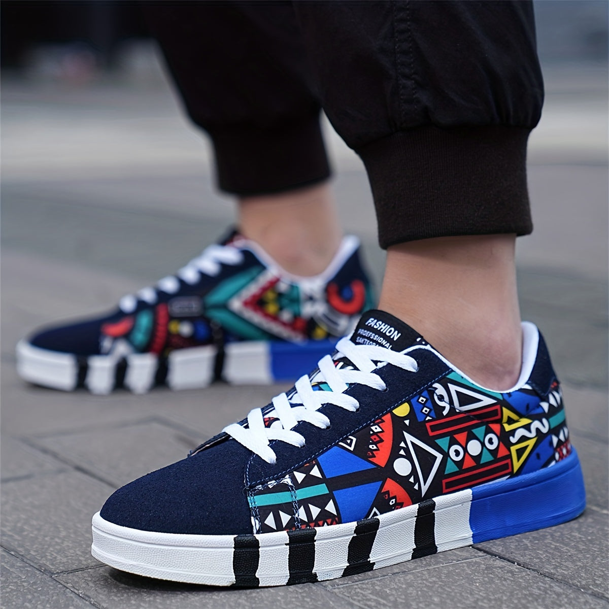 Męskie sneakersy z geometrycznym wzorem do streetwearu i na co dzień