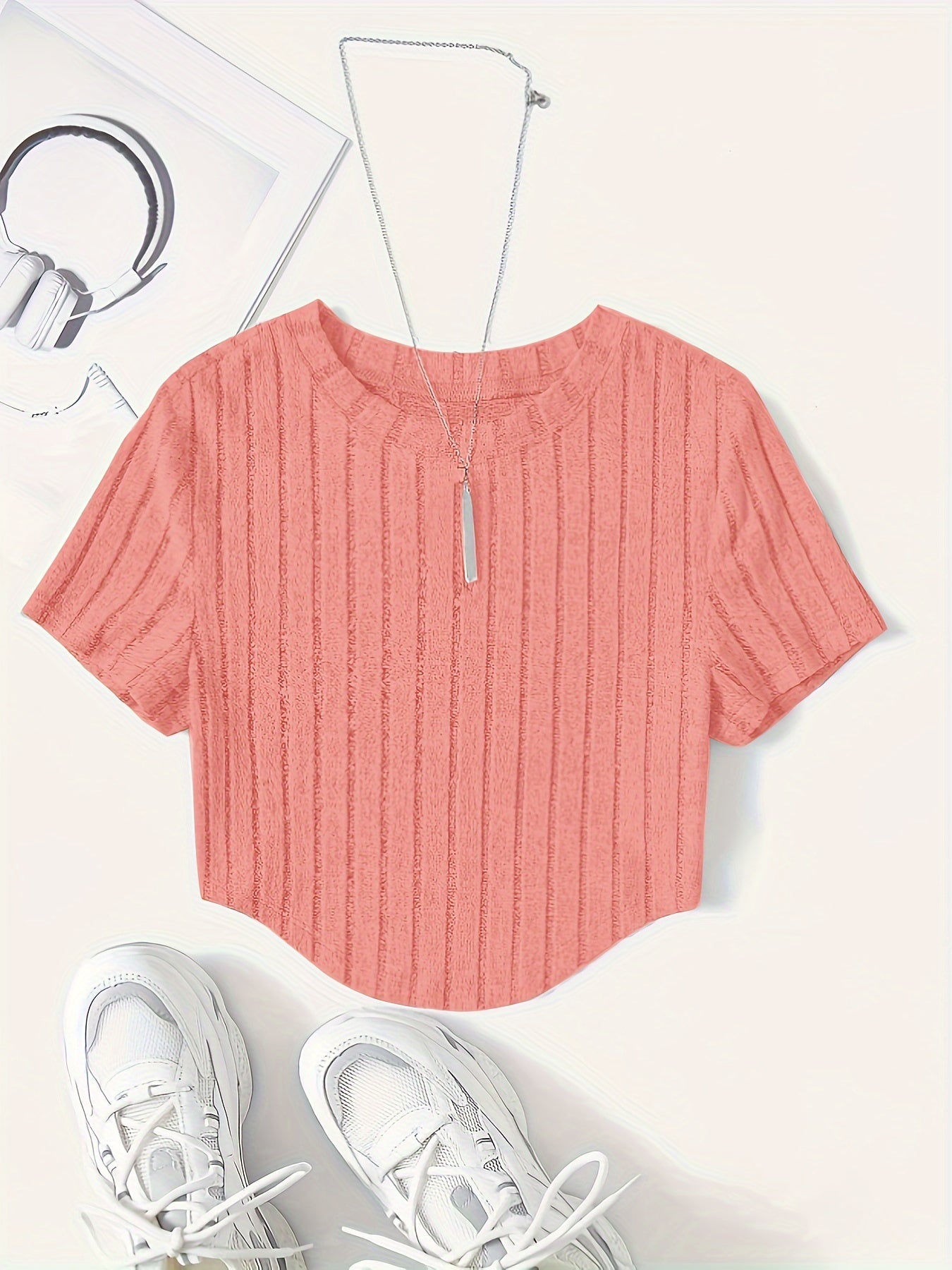 Dame kortermet ribbestrikket crop-top – avslappet sommer fritidsskjorte