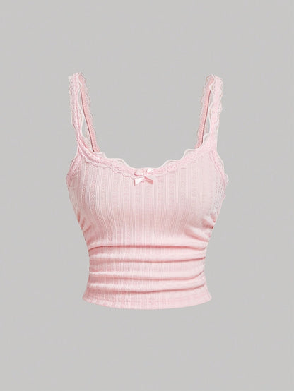 Damen Coquette-stil Camisole-topp med spets och rosett – feminint vintageinspirerat plagg
