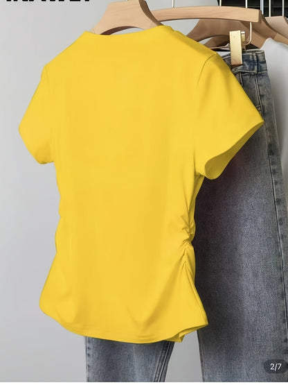 Camiseta para mujer con estampado de corazón y corte moderno – Ideal para día a día y ocio