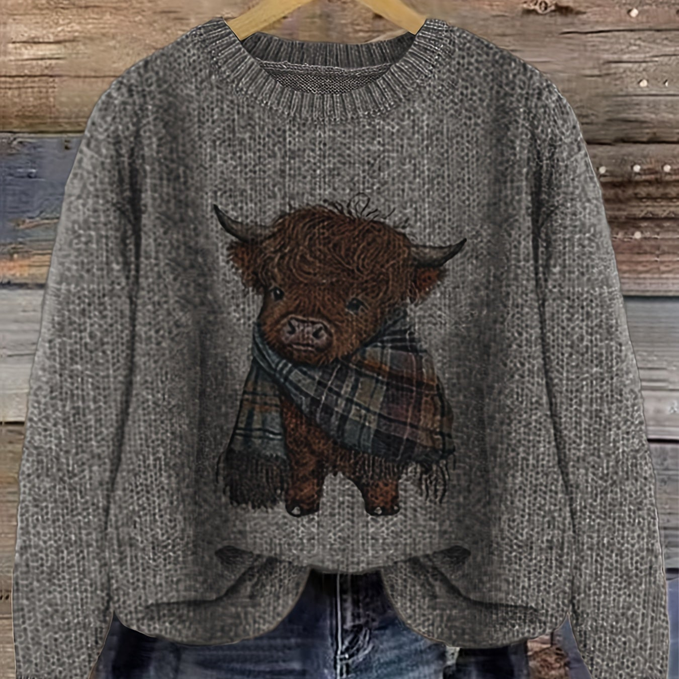 Women's Crew Neck Highland Cow Graphic Pullover Sweater