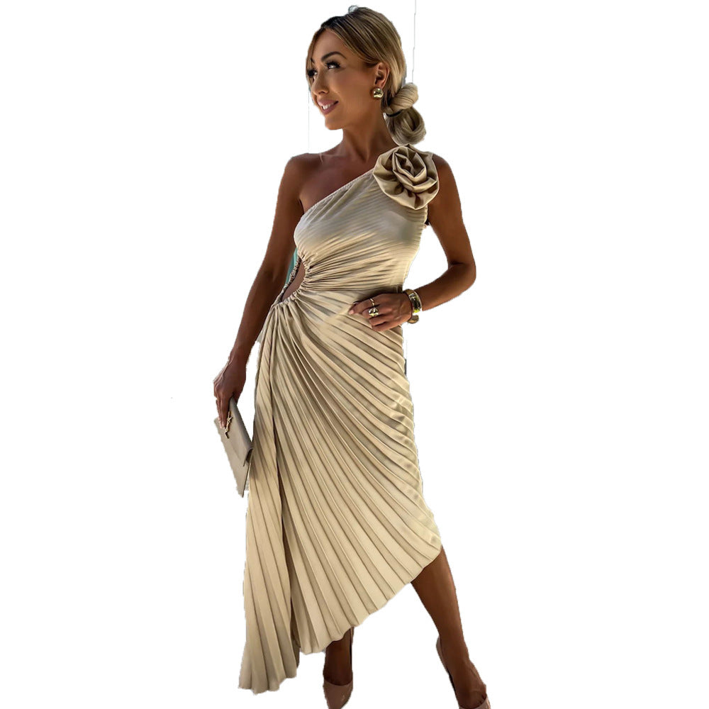 Abito cocktail plissé monospalla da donna con applicazione floreale – Elegante abito da sera asimmetrico per feste ed eventi