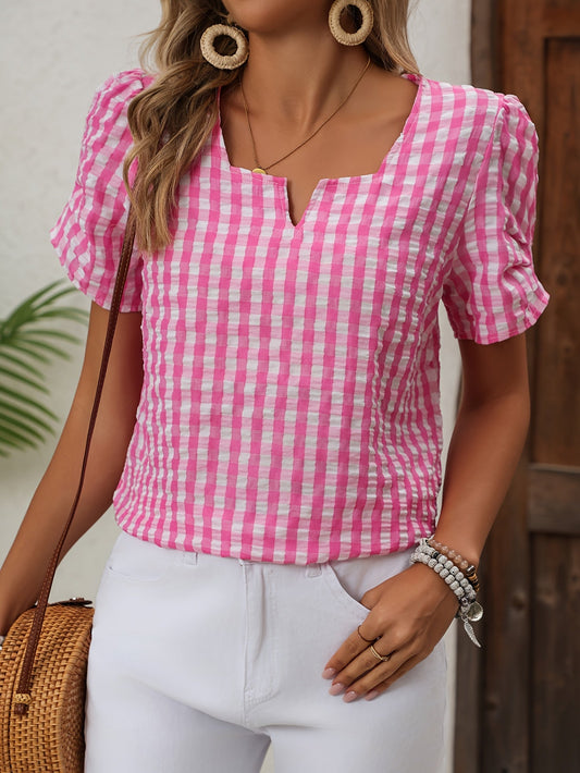 Damebluse rutet med utringning – Elegant fritidsstil for vår og sommer