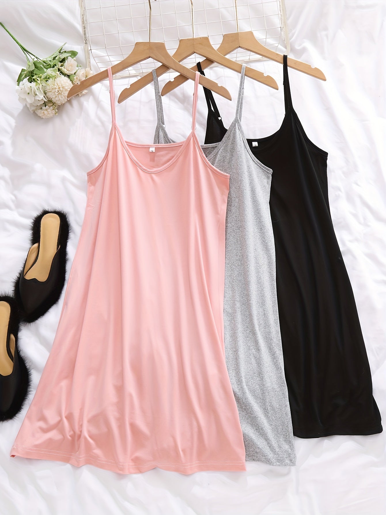 Damen Nachthemd Set – Elegantes Spaghettiträger Kleid für Frühling und Sommer, 3er Pack