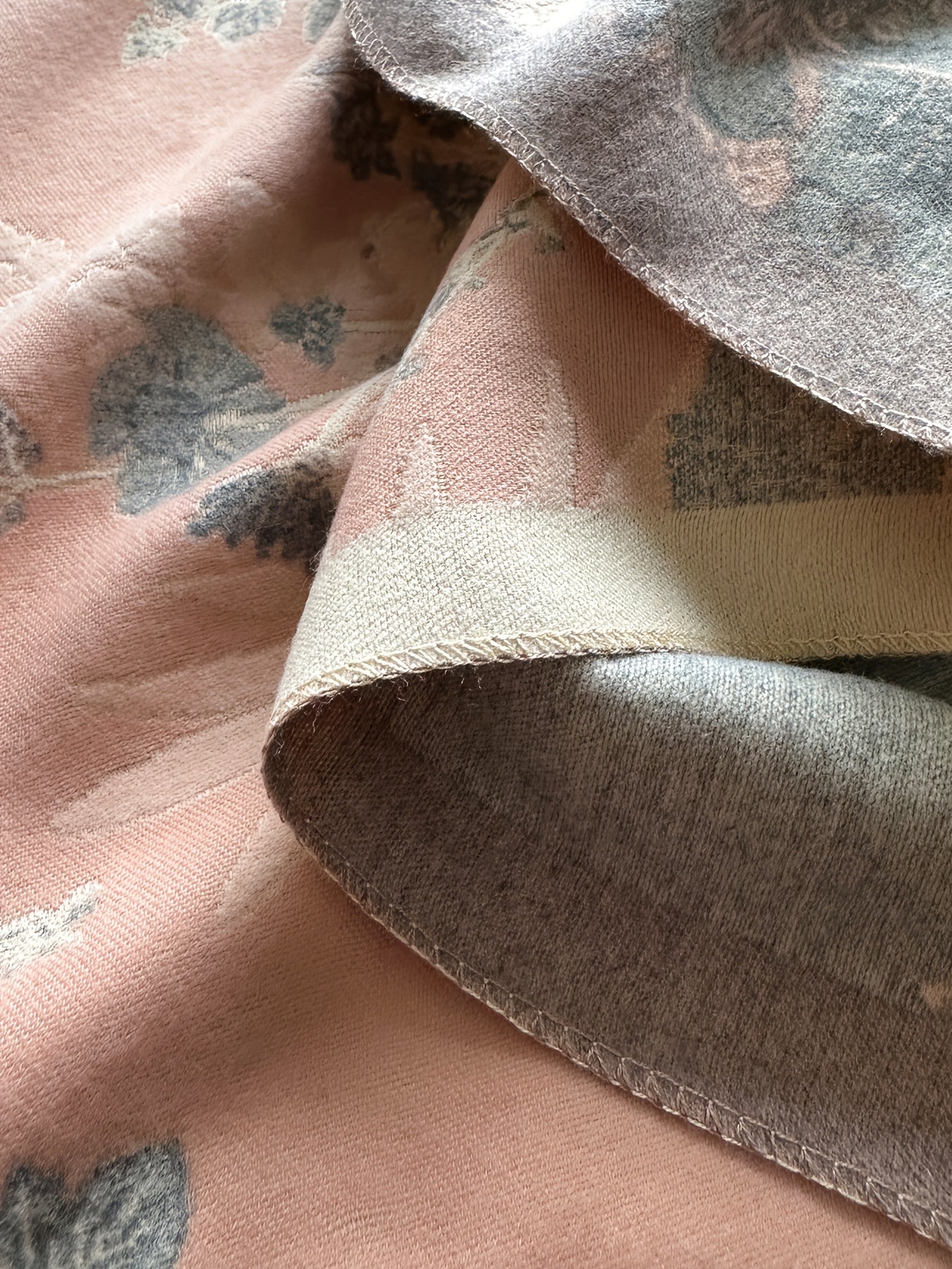 Cardigan kimono femme à imprimé floral – Style bohème élégant pour loisirs et quotidien