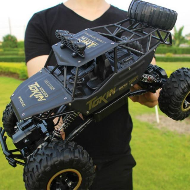 Jungen RC Offroad-Kletterauto 1:12 mit 4WD, ferngesteuertes Bigfoot-Modell für Kinder