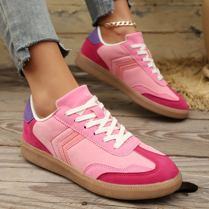 Damsneaker i retrostil med färgblockdesign för fritid och vardag