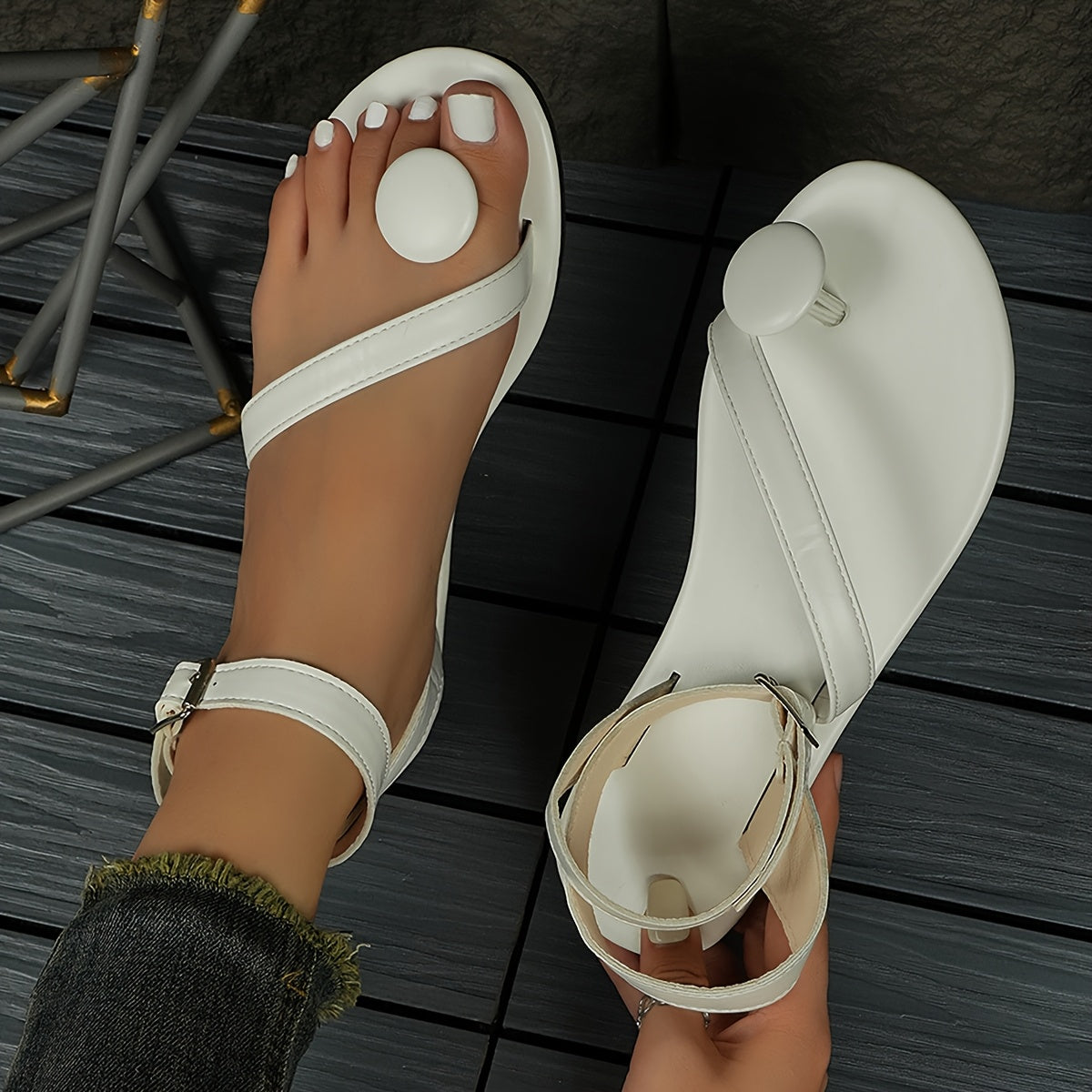 Sandali infradito da donna con cinturino asimmetrico e design moderno – Perfetti per estate e vacanze