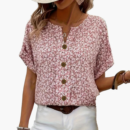 Top donna a maniche corte con abbottonatura e motivo floreale – Look estivo elegante per tutti i giorni e il tempo libero