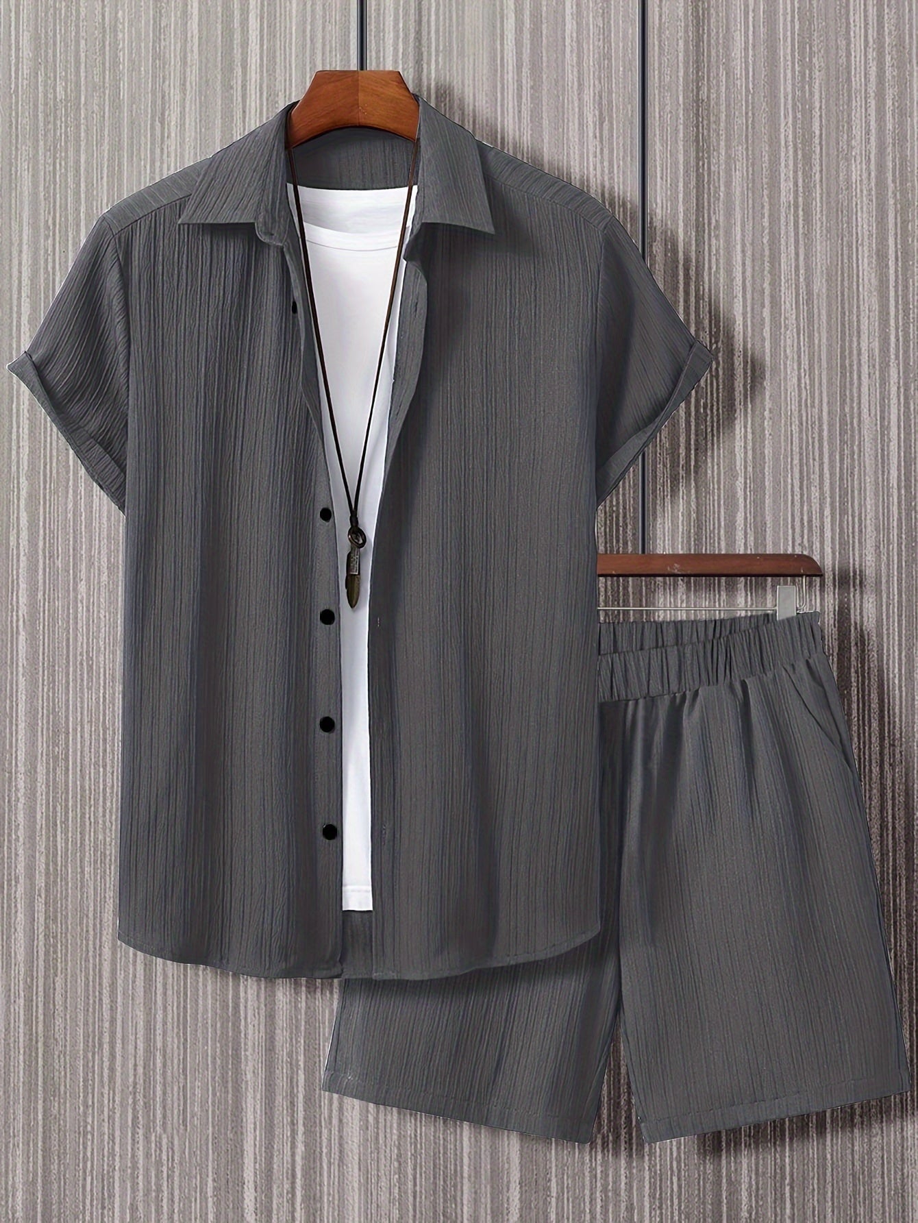 Herren Freizeit Zweiteiler Set – Kurzarm Hemd und Shorts, Sommer Streetwear, Stilvolle Knopfleiste, Ideal für Alltag & Urlaub