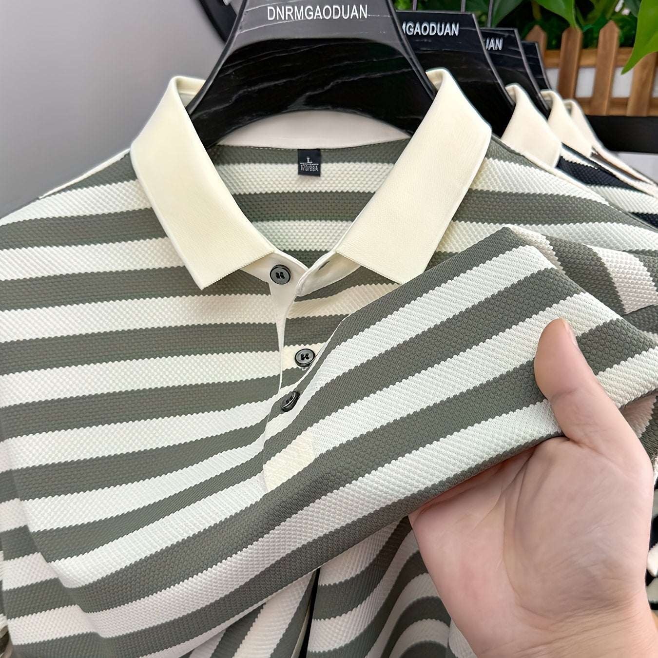 Męska koszulka polo z klasycznym wzorem w paski – krótki rękaw, elegancki styl casualowy
