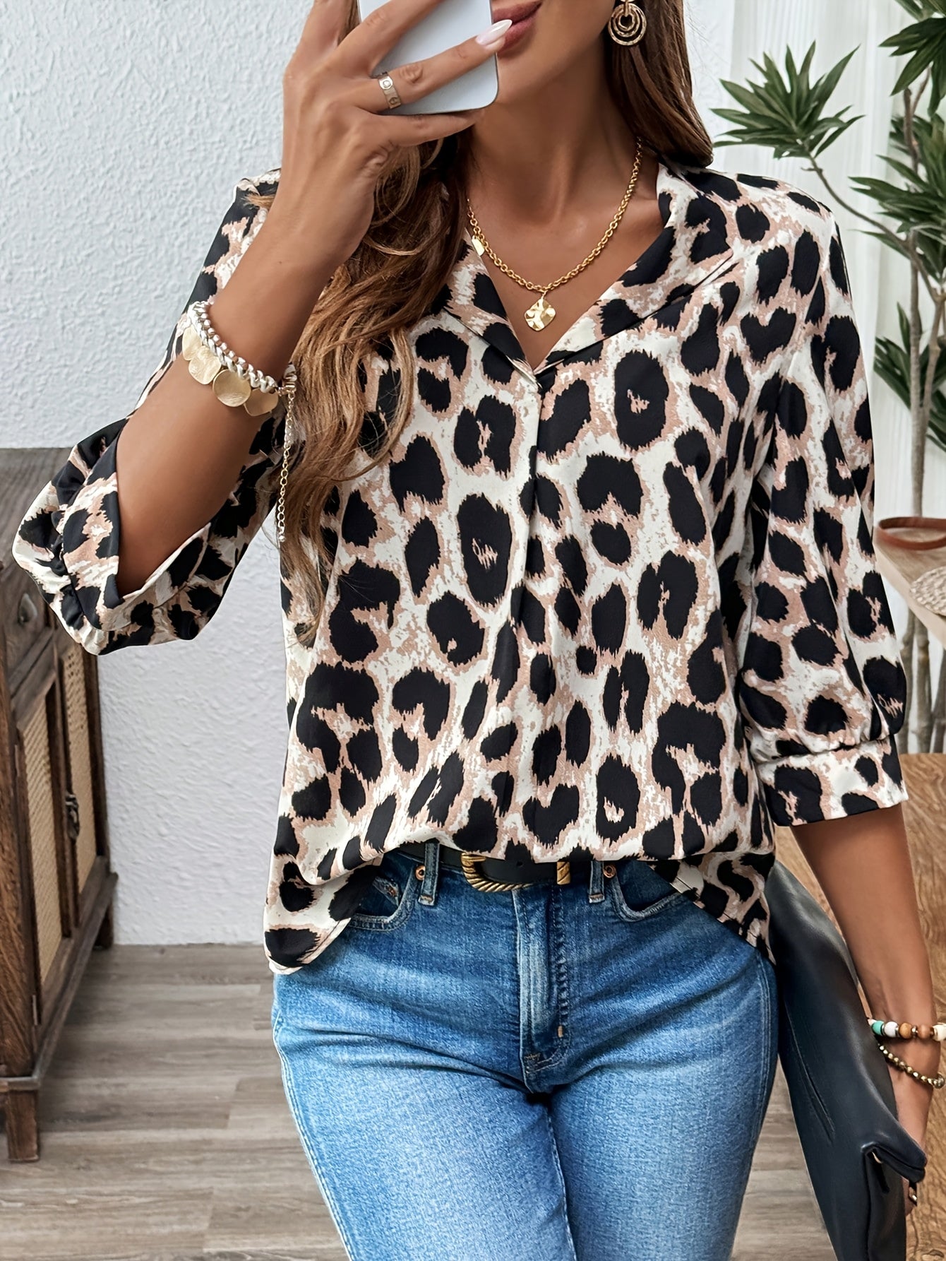 Chemisier femme à motif léopard élégant – Chemise tendance pour le quotidien et le bureau