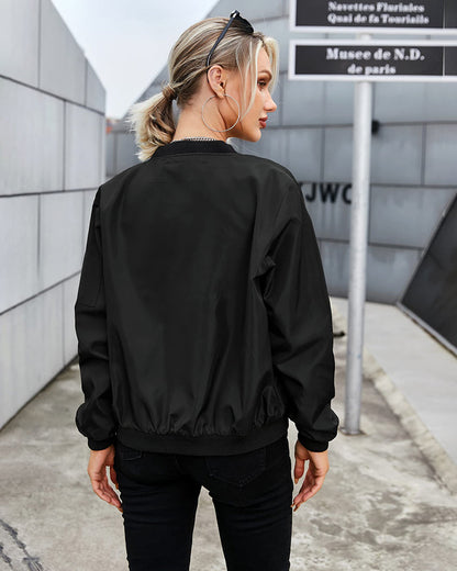 Chaqueta bomber clásica para mujer – Tendencia atemporal para tiempo libre y uso diario