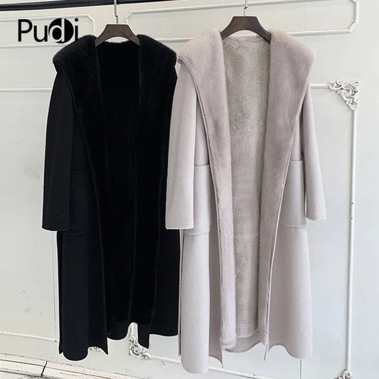 Langer Damen Mantel mit Kapuze und weichem Innenfutter