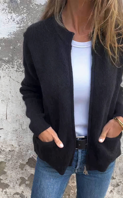 Damski kardigan na zamek – Modny sweter na co dzień i do biura
