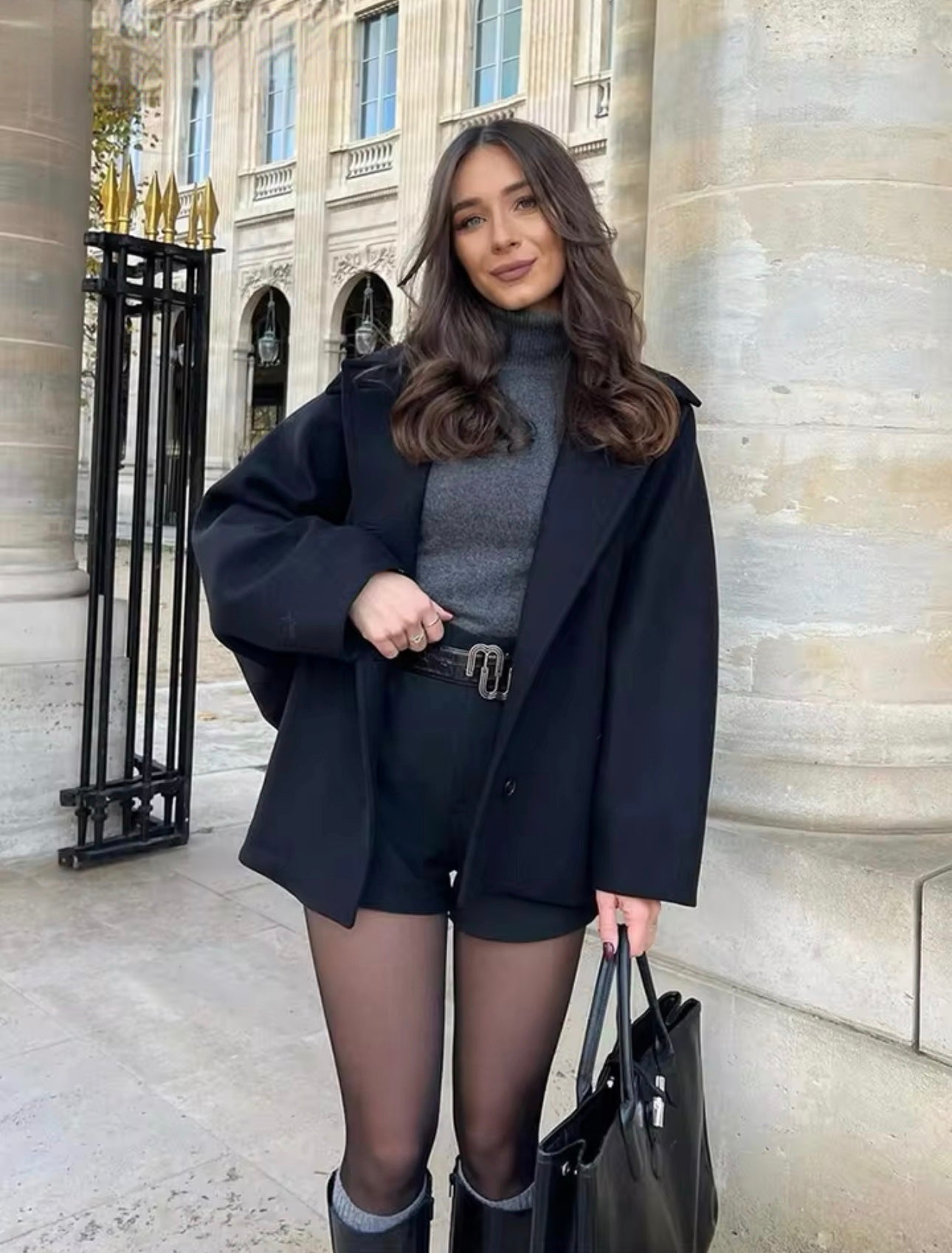 Cappotto Oversize Boxy Fit da Donna – Look Autunnale e Invernale alla Moda per Outfit Urbani e di Tendenza